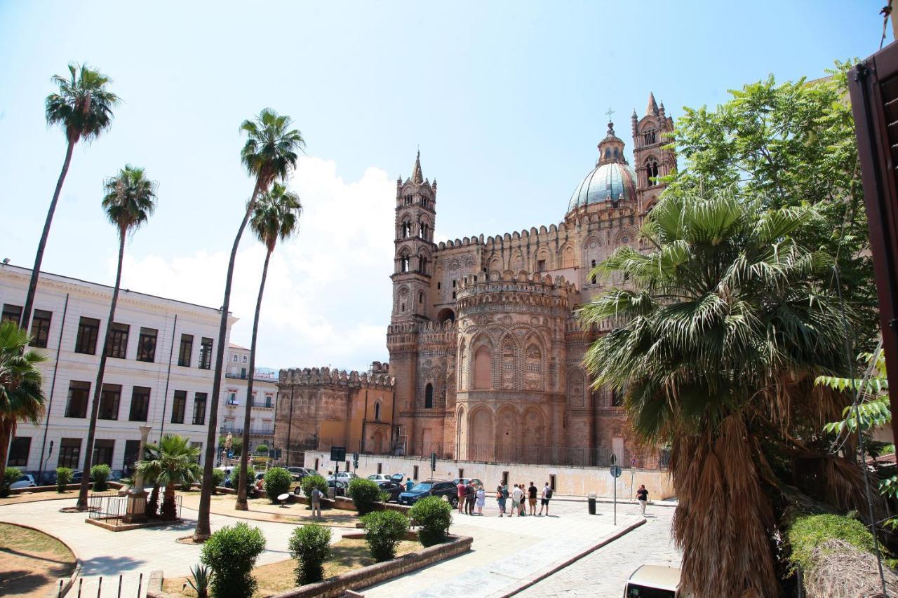 Alle Absidi Della Cattedrale, Palermo